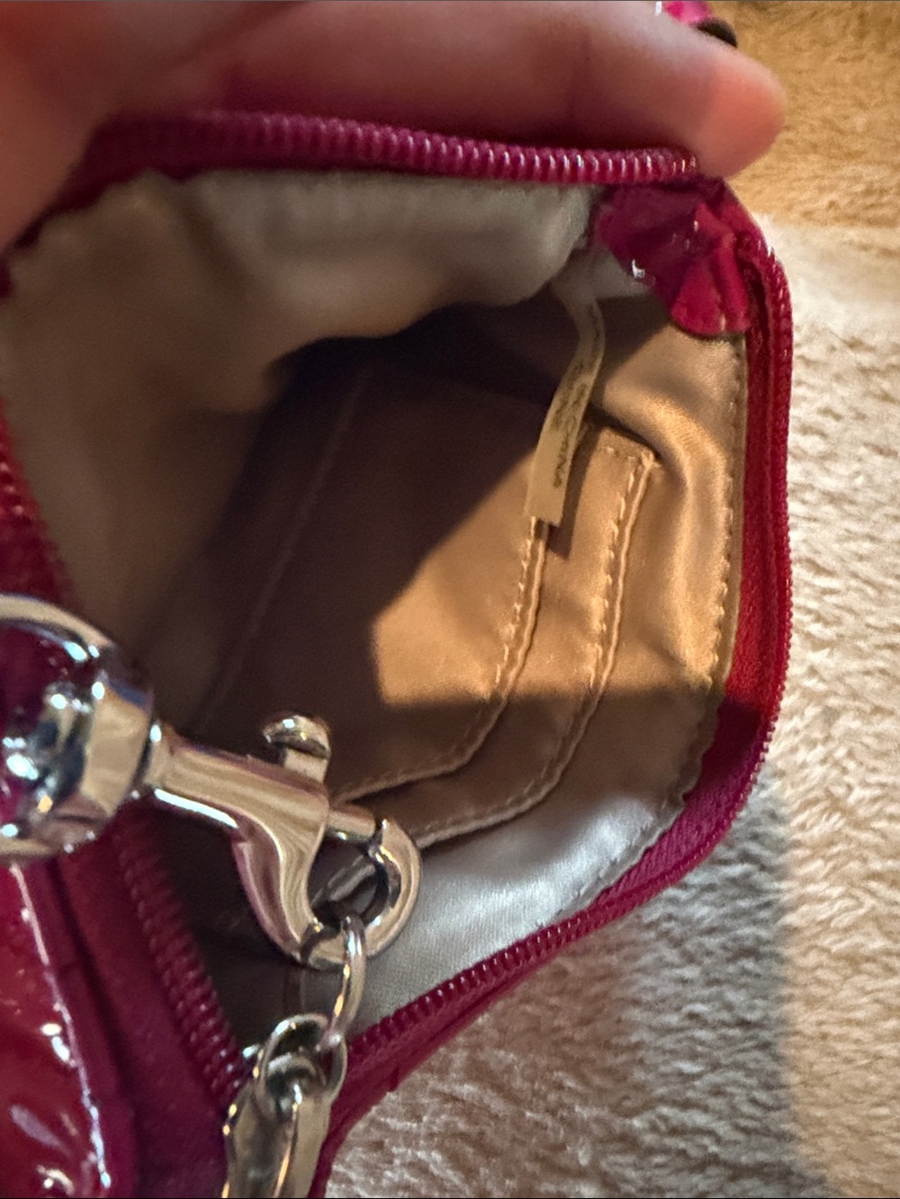 Coach pink patent leather wristlet authenticated - Picture 6 of 7